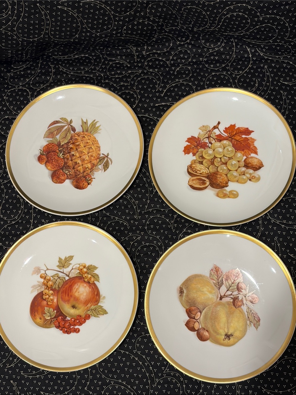 Set of 4 vintage dessert plates mid-century Bavaria Germany fruit gold rim EUC